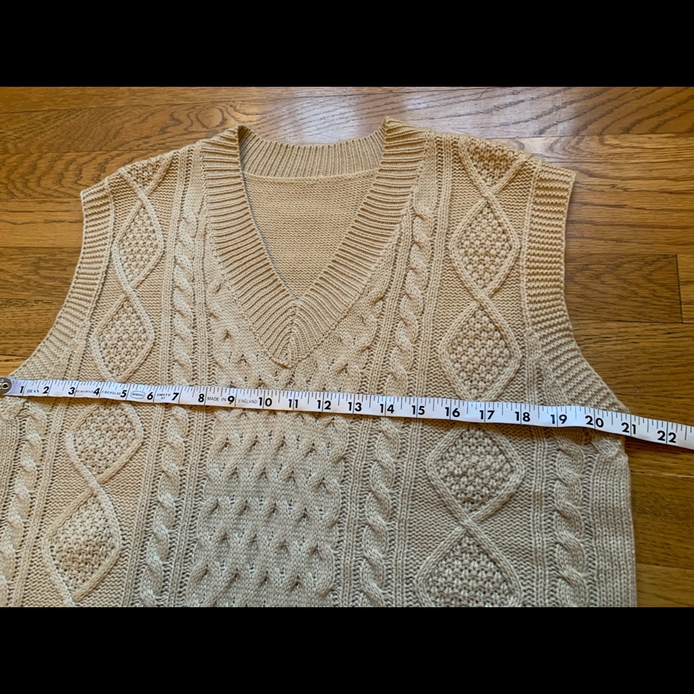 V neck long line knitted vest size M - Picture 10 of 12